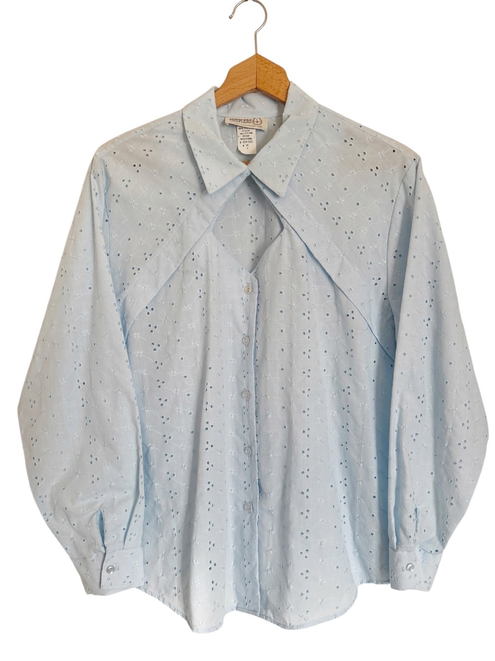 Vintage Sheplers Womens Eyelet Light Blue Cutout Button Down Blouse size L-XL